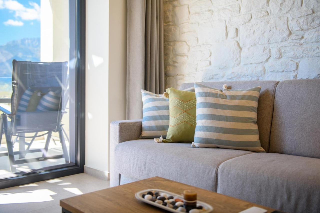 Archetypo Luxury Living Lägenhet Chrisi Ammoudia Exteriör bild